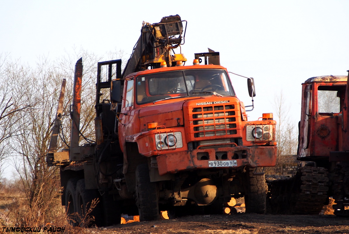 Сахалинская область, № В 930 ОВ 65 — Nissan Diesel UZA520P