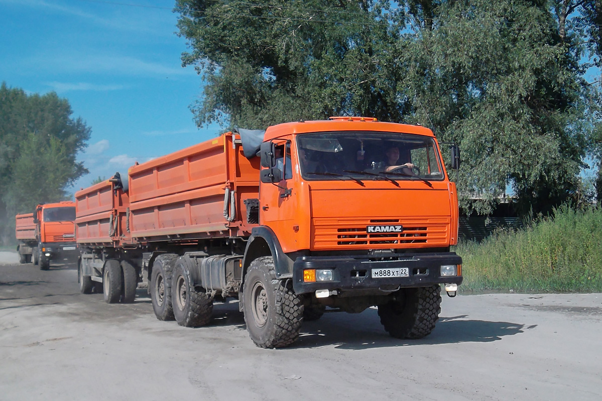 Алтайский край, № М 888 ХТ 22 — КамАЗ-43118-15 [43118R]