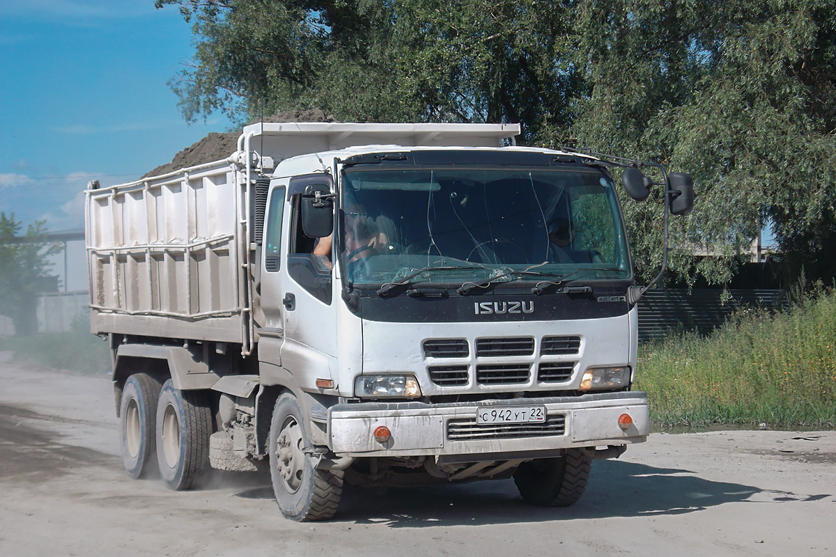 Алтайский край, № С 942 УТ 22 — Isuzu Giga EXZ