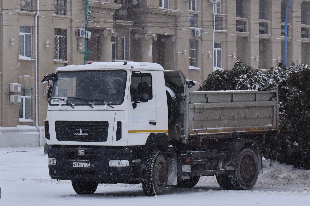 Волгоградская область, № А 311 РЕ 134 — МАЗ-5550B5