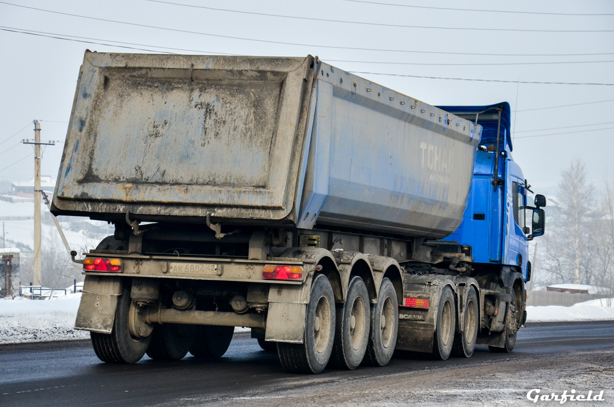 Кемеровская область, № О 826 ЕМ 142 — Scania ('1996) P114G; Кемеровская область, № АК 6804 42 — Тонар-9523