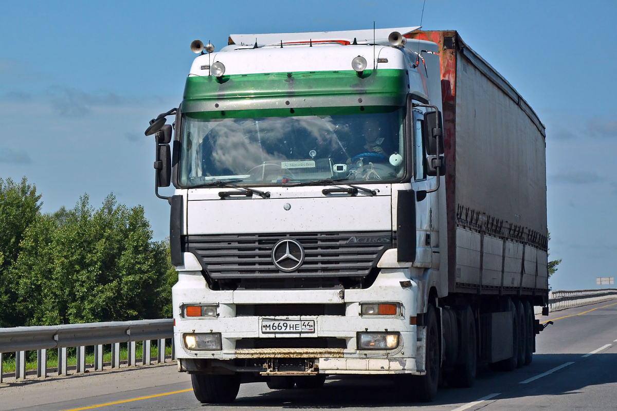 Костромская область, № М 669 НЕ 44 — Mercedes-Benz Actros ('1997) 1843