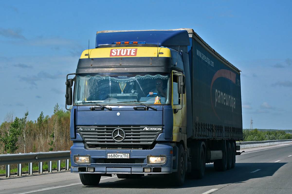 Нижегородская область, № В 680 РХ 152 — Mercedes-Benz Actros ('1997)