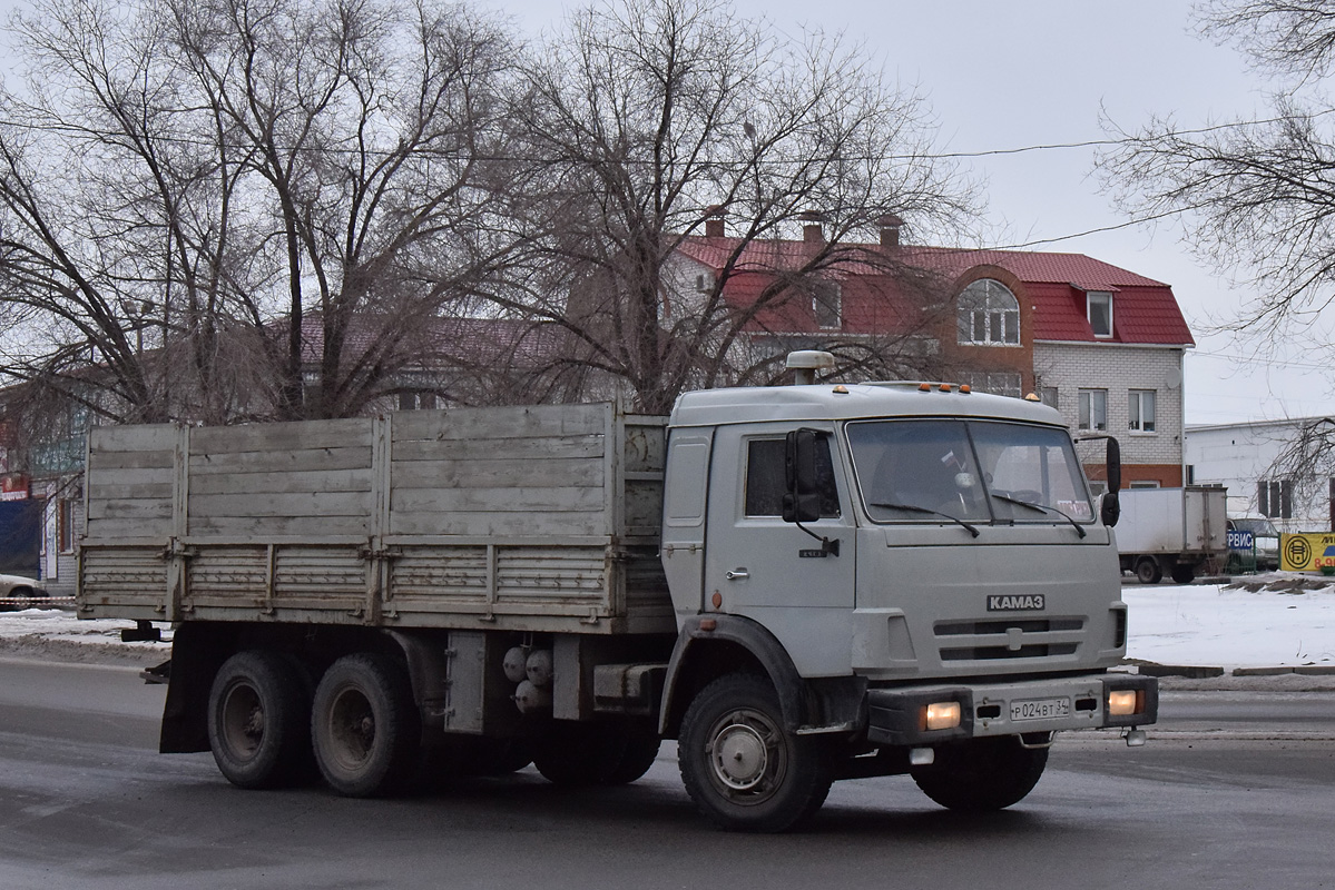 Волгоградская область, № Р 024 ВТ 34 — КамАЗ-53212