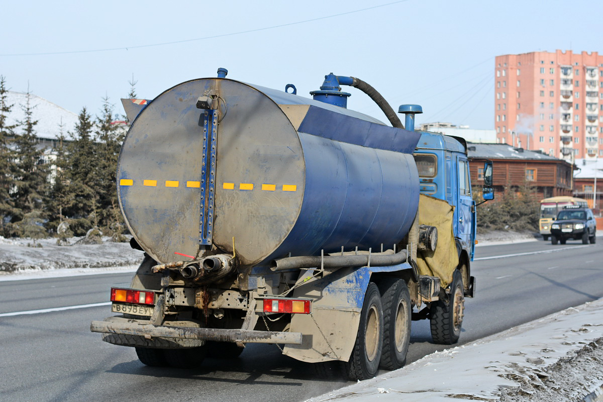 Саха (Якутия), № В 898 ЕУ 14 — КамАЗ-53215 [532150]