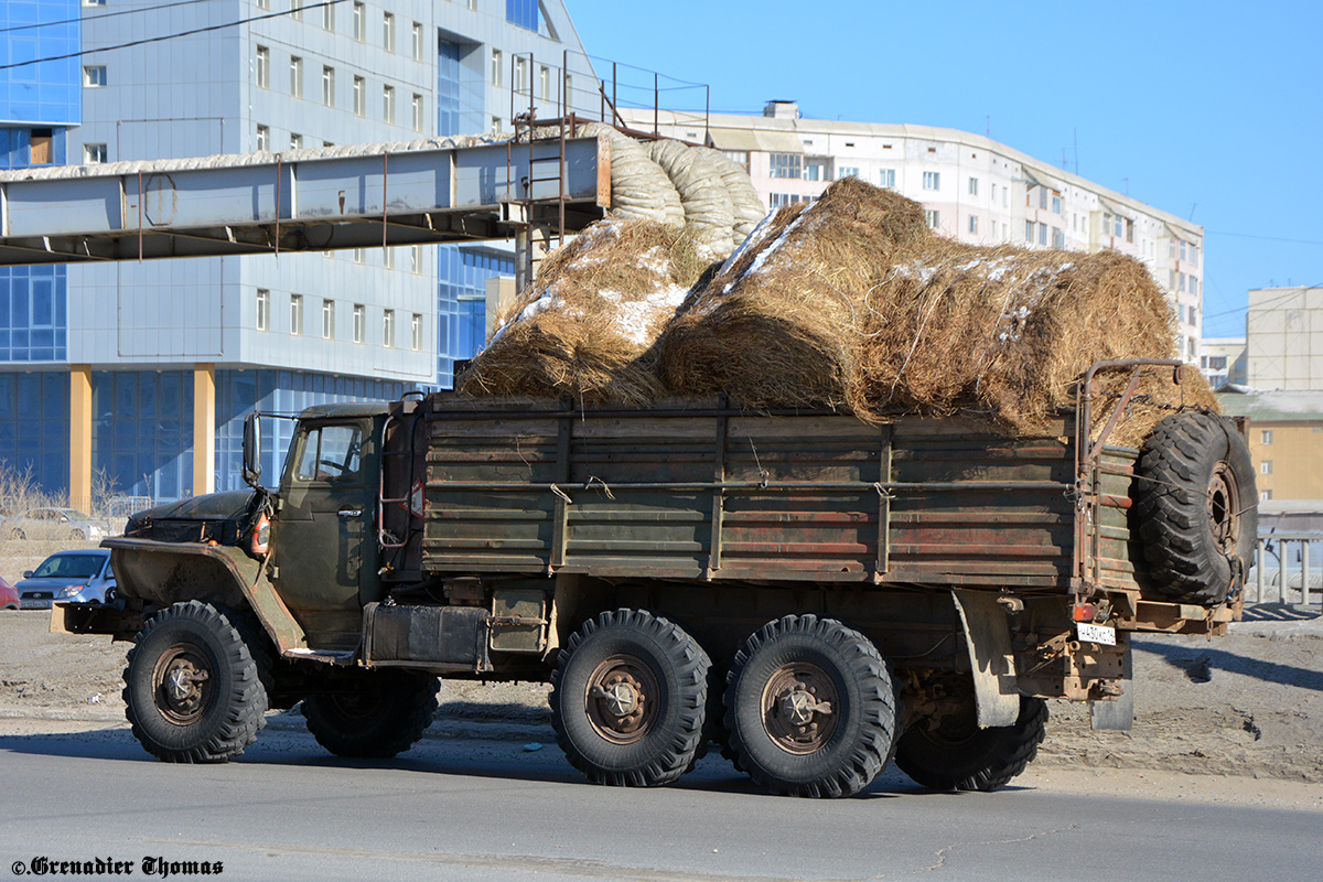 Саха (Якутия), № Н 430 КС 14 — Урал-4320 / 5557 (общая модель)