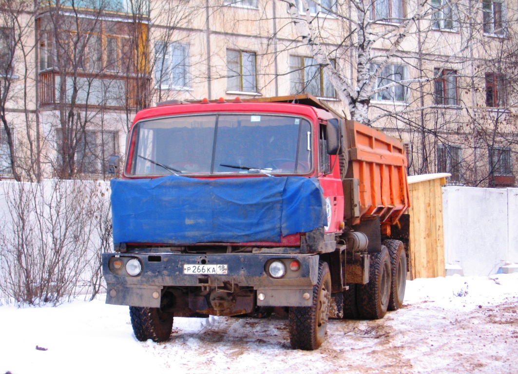 Удмуртия, № Р 266 КА 18 — Tatra 815 S1