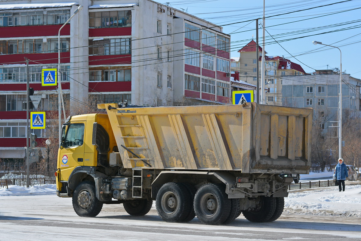 Чувашия, № Р 578 ЕЕ 21 — Volvo ('2002) FM12.440