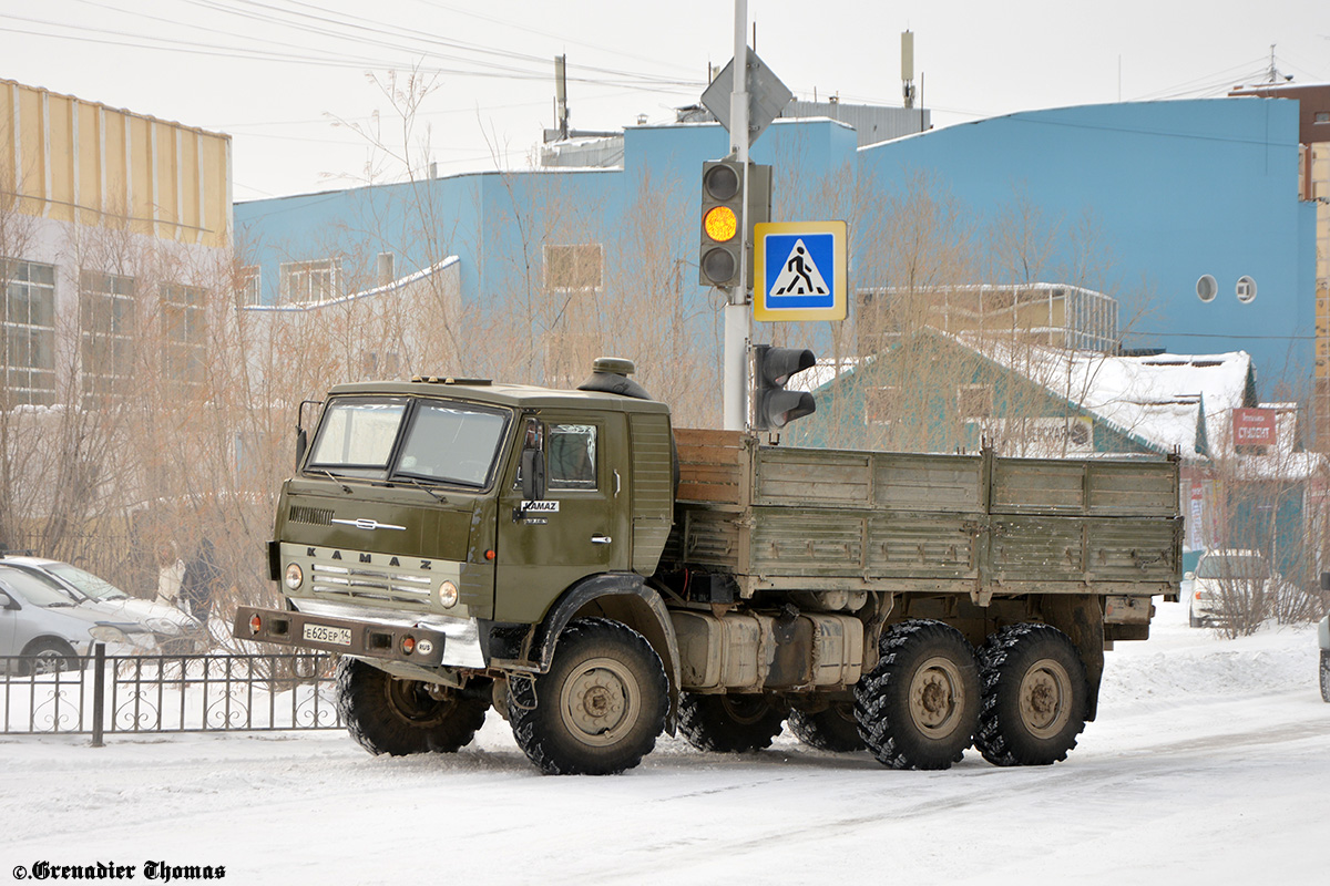 Саха (Якутия), № Е 625 ЕР 14 — КамАЗ-43101