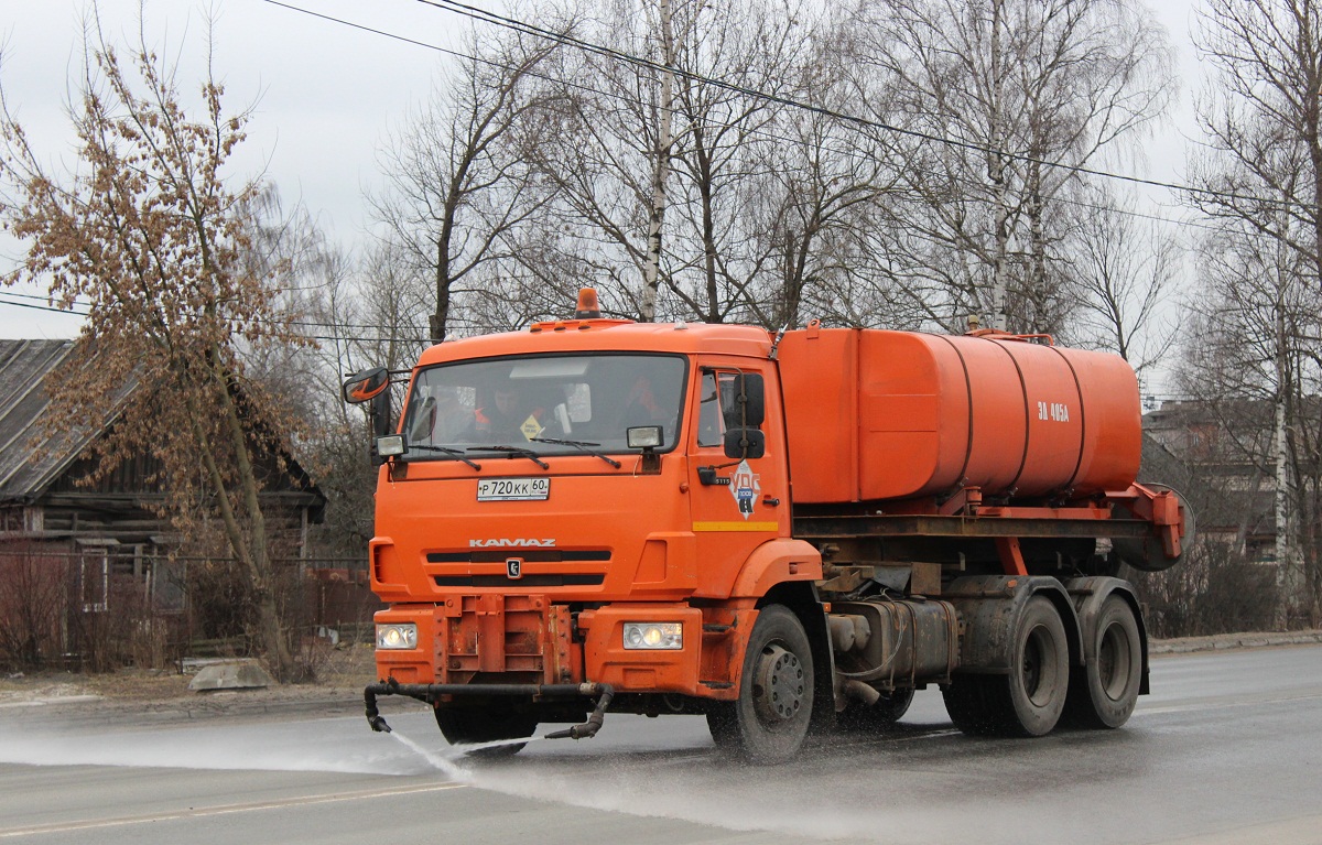 Псковская область, № Р 720 КК 60 — КамАЗ-65115-A4