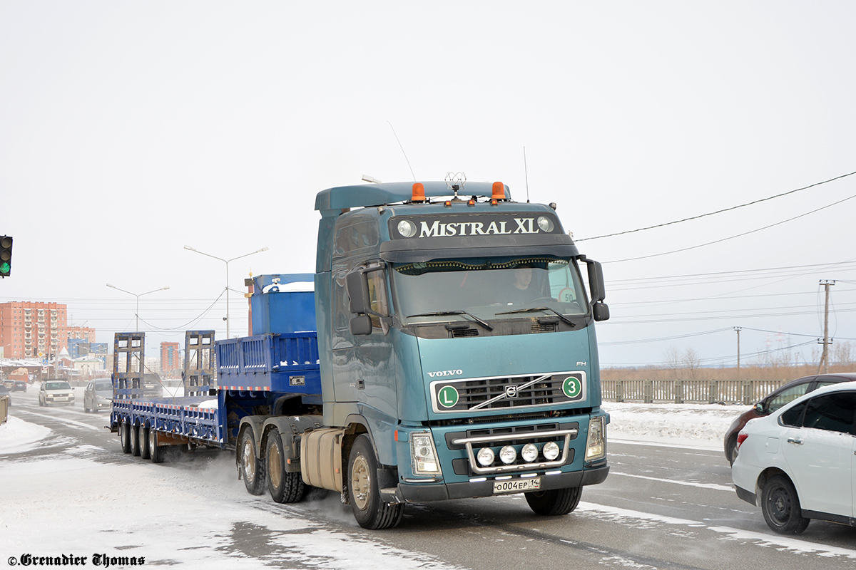 Саха (Якутия), № О 004 ЕР 14 — Volvo ('2002) FH12.440