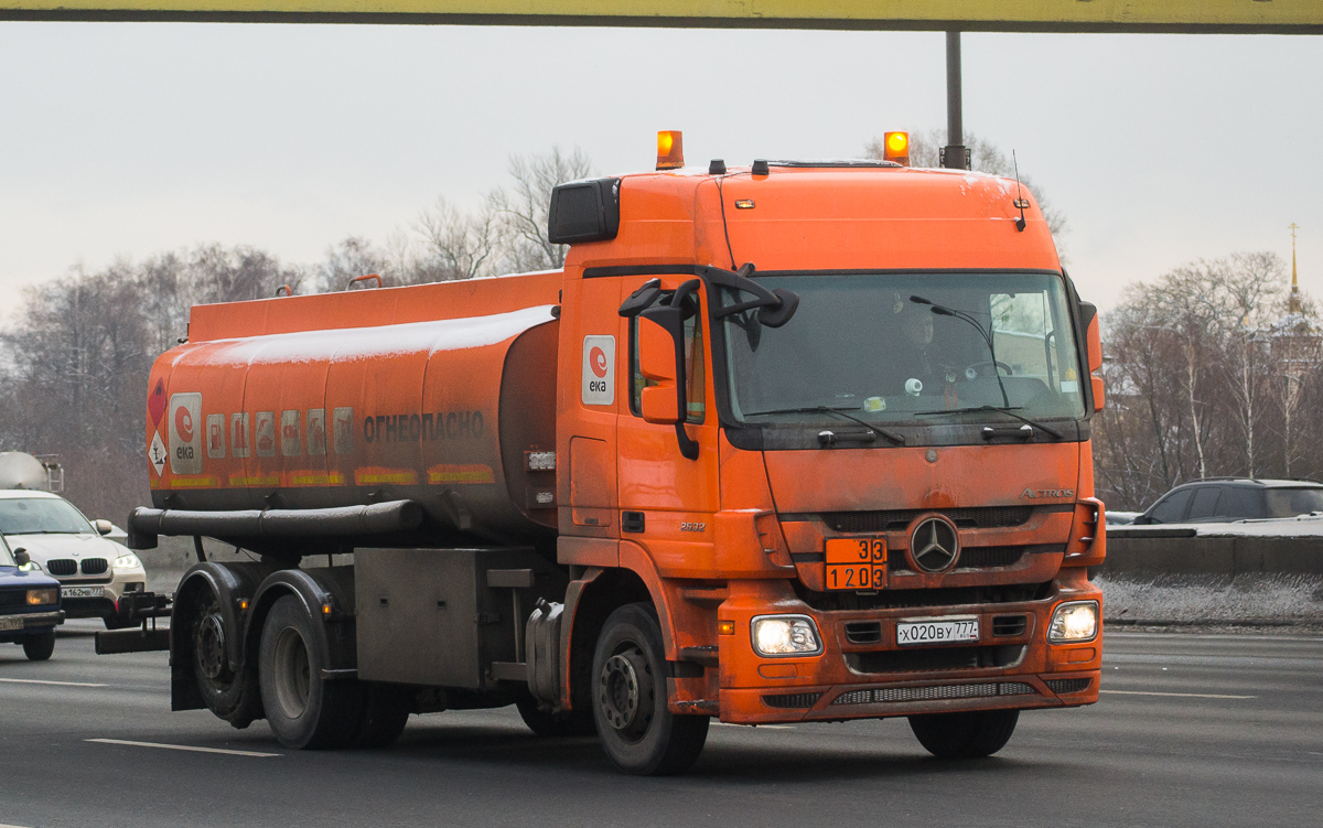 Москва, № Х 020 ВУ 777 — Mercedes-Benz Actros ('2003) 2532