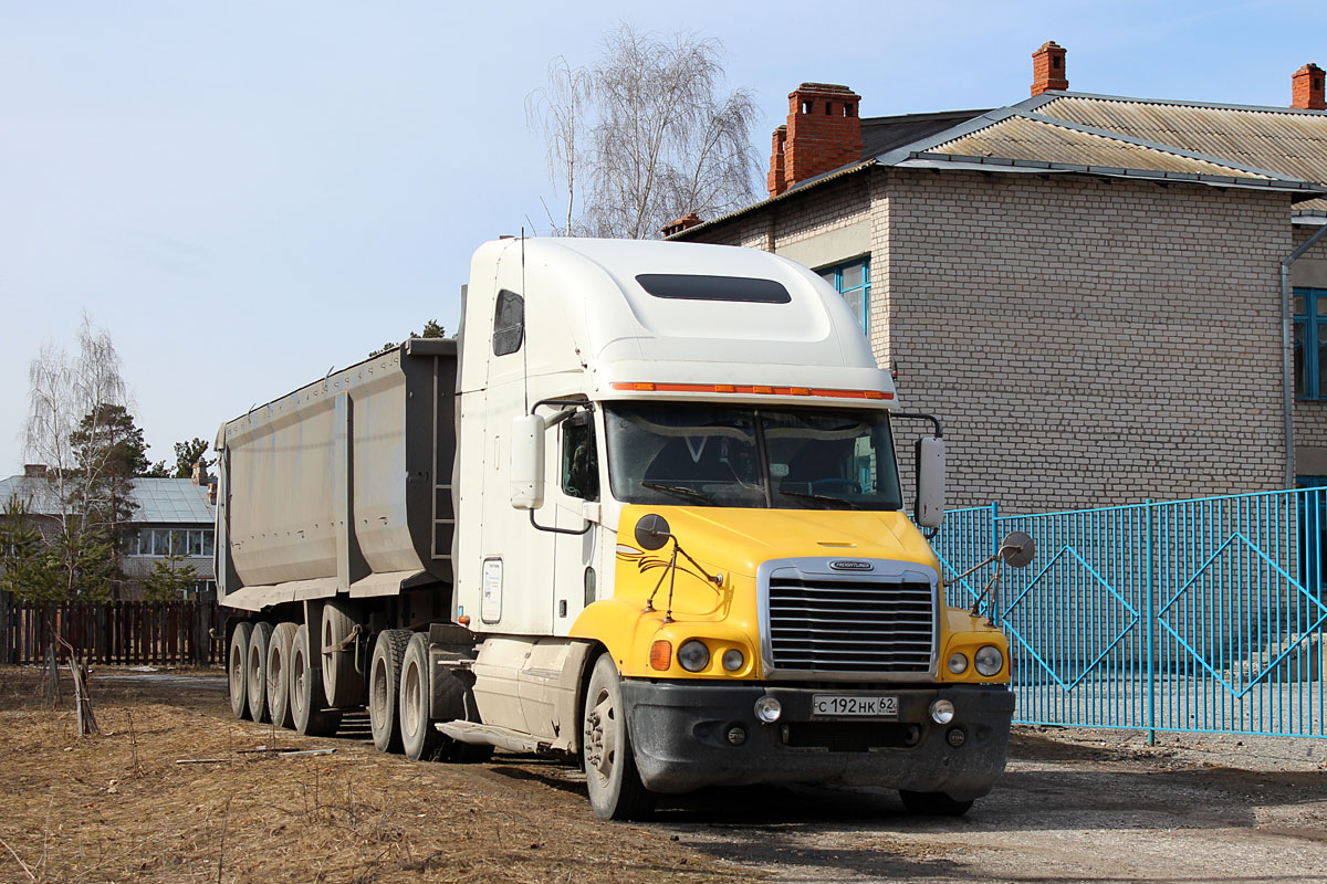 Рязанская область, № С 192 НК 62 — Freightliner Century Class