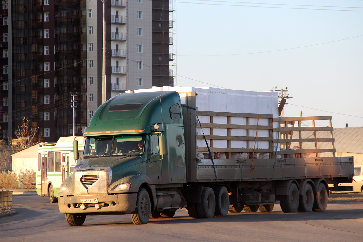 Еврейская автономная область, № А 344 ТО 79 — Freightliner Columbia