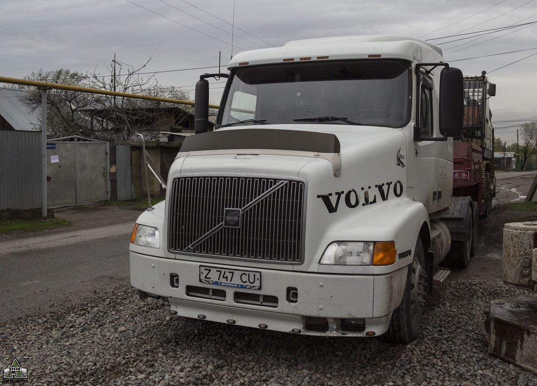 Астана, № Z 747 CU — Volvo VNL610