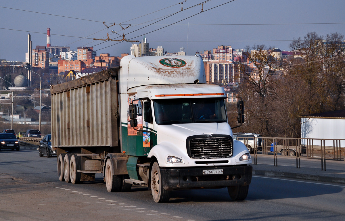 Калужская область, № К 766 НУ 71 — Freightliner Columbia