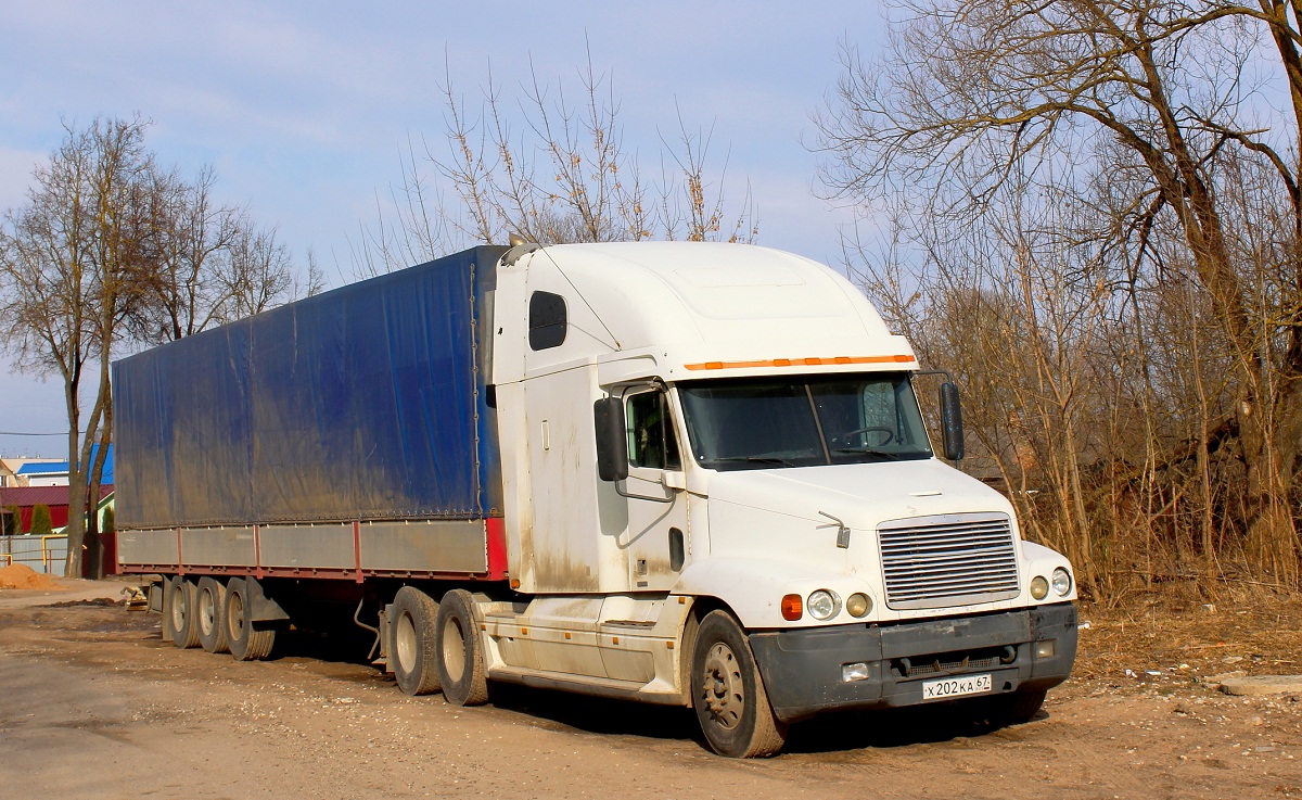 Смоленская область, № Х 202 КА 67 — Freightliner Century Class