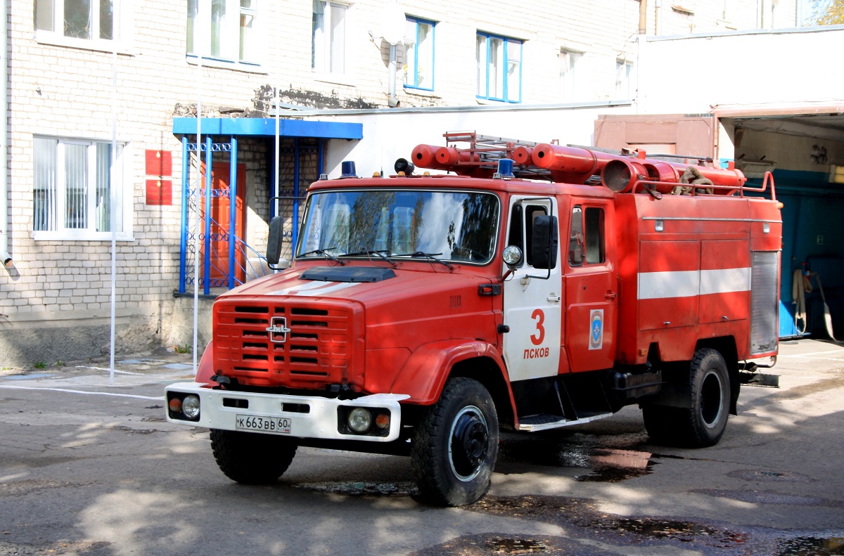 Псковская область, № К 663 ВВ 60 — ЗИЛ-433112