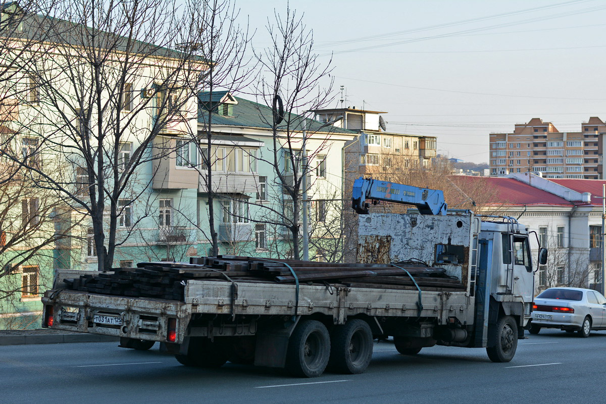 Приморский край, № Т 031 АТ 125 — Mitsubishi Fuso (общая модель)