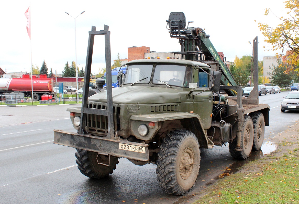 Псковская область, № Х 281 КР 60 — Урал-43204