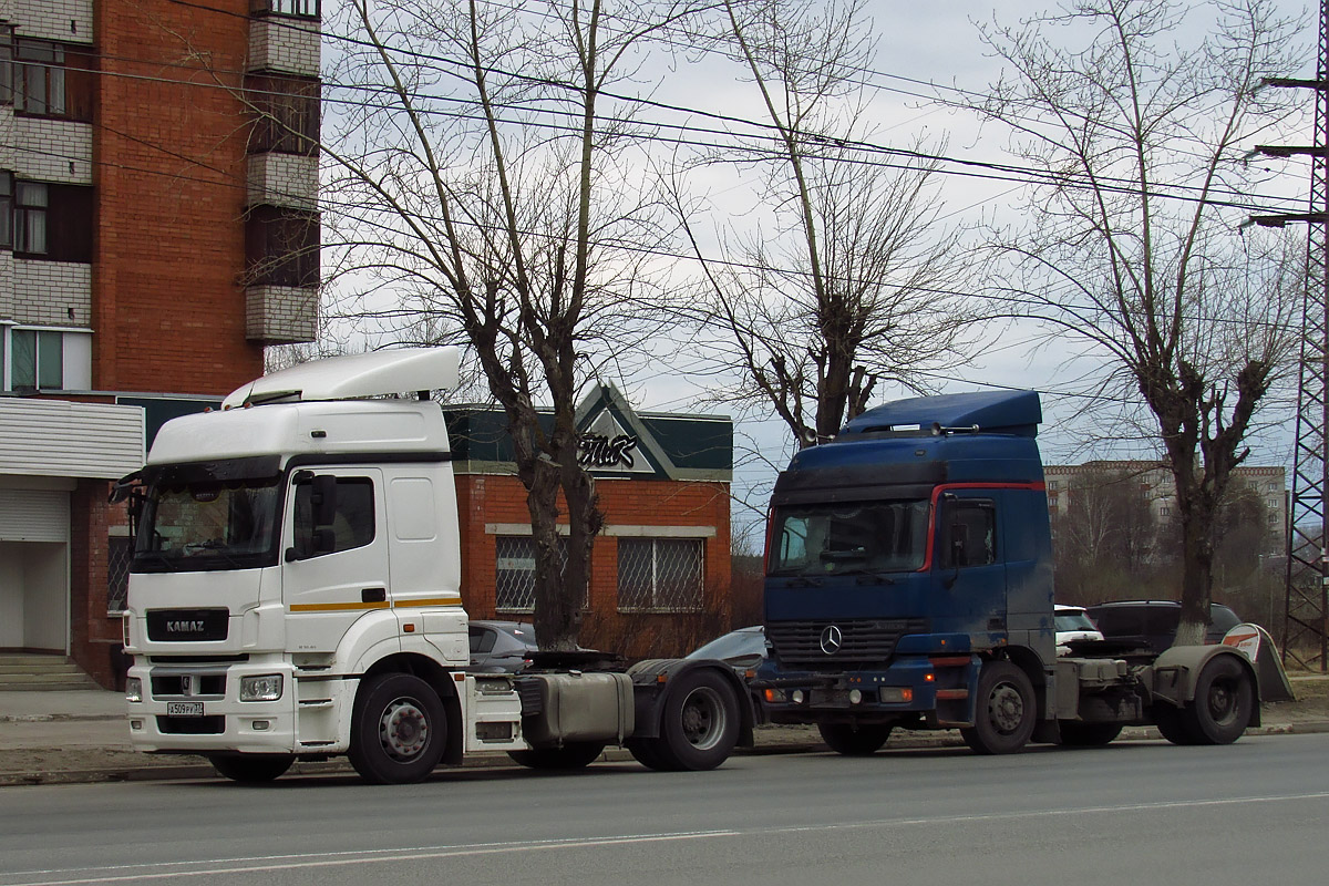 Ивановская область, № А 509 РУ 37 — КамАЗ-5490-S5; Ивановская область, № Н 859 КК 37 — Mercedes-Benz Actros ('1997)