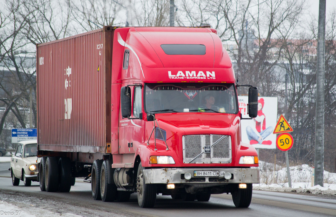 Одесская область, № ВН 8411 СВ — Volvo VNL660