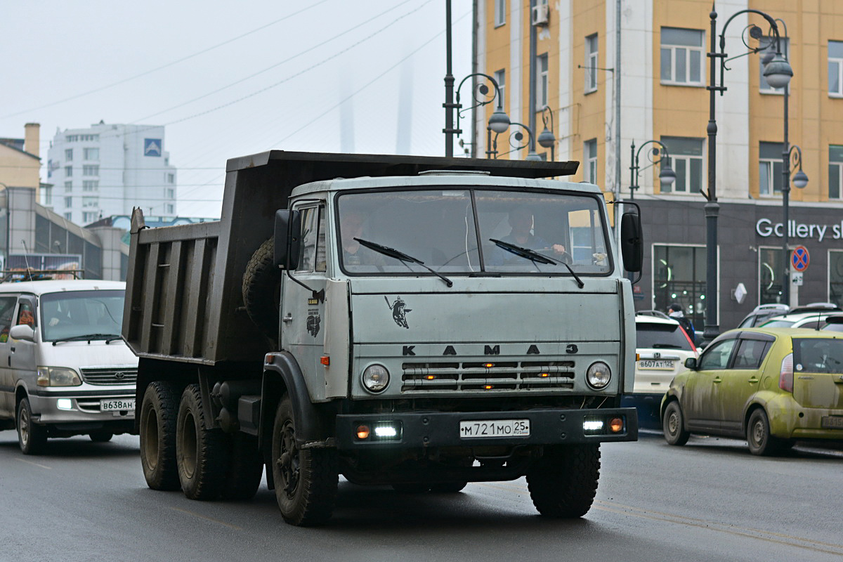 Приморский край, № М 721 МО 25 — КамАЗ-55111 [551110]