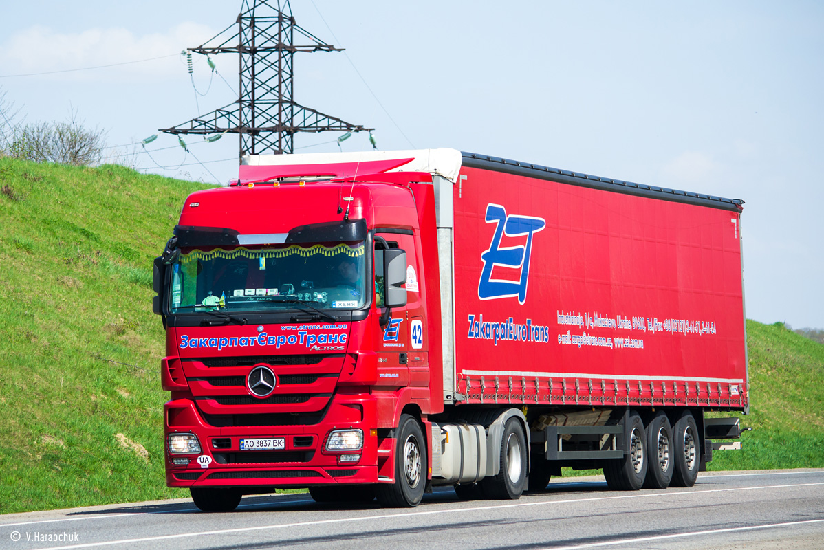 Закарпатская область, № 42 — Mercedes-Benz Actros ('2009) 1844