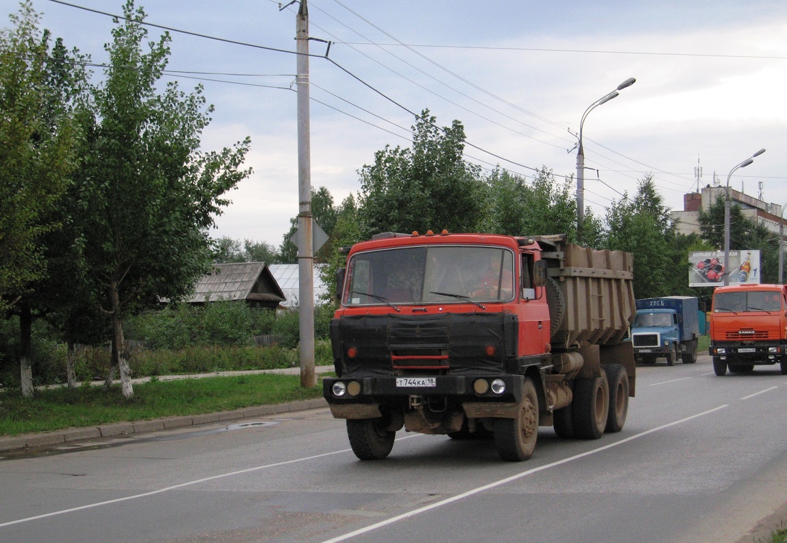 Удмуртия, № Т 744 КА 18 — Tatra 815-2 S1 A