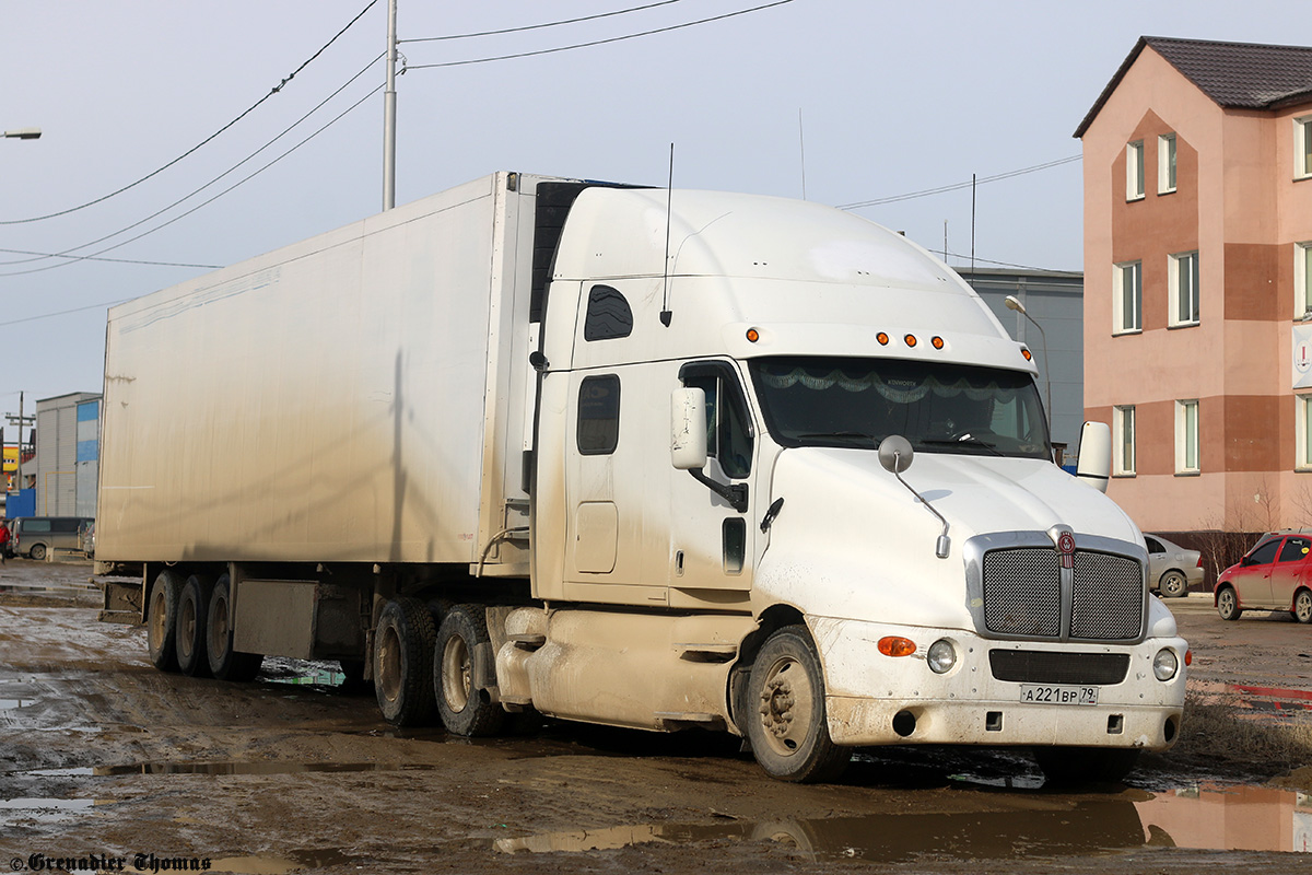 Еврейская автономная область, № А 221 ВР 79 — Kenworth T2000