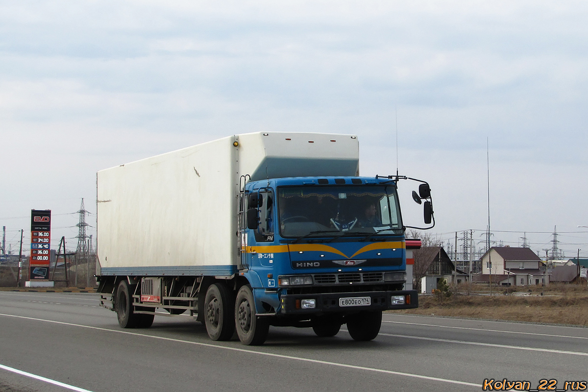 Алтайский край, № Е 800 ЕО 174 — Hino FN