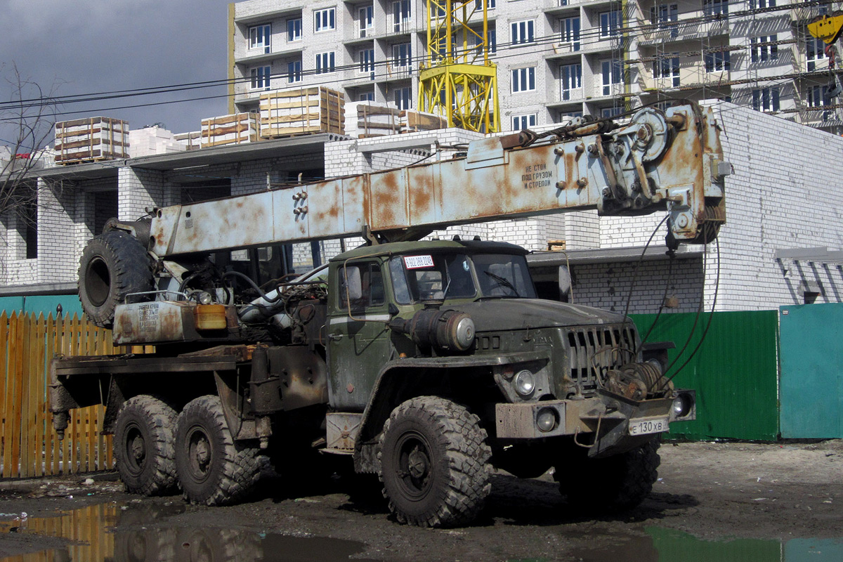 Тюменская область, № Е 130 ХВ 72 — Урал-55571 (55571-10)