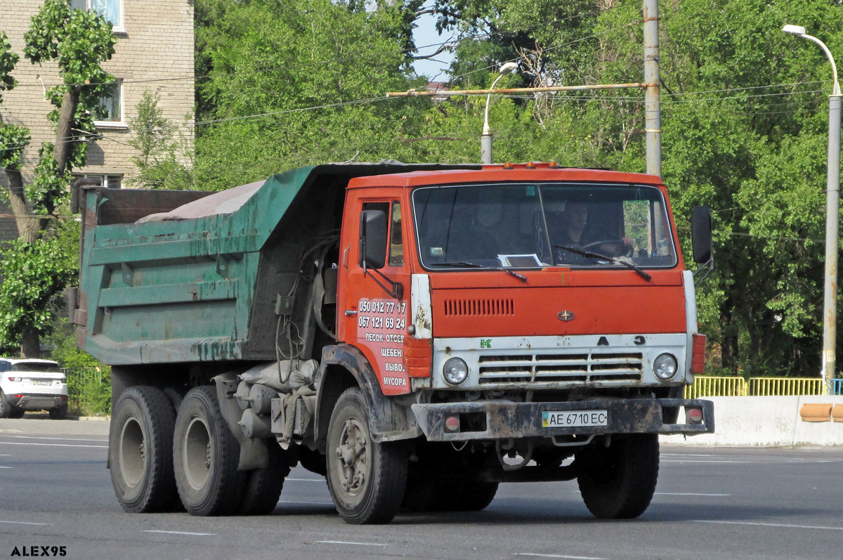 Днепропетровская область, № АЕ 6710 ЕС — КамАЗ-5511