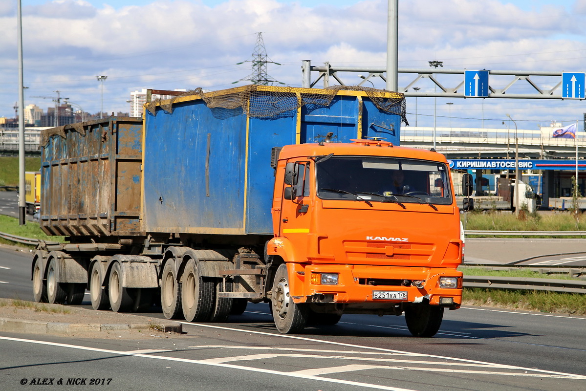 Санкт-Петербург, № В 251 ХА 178 — КамАЗ-65115-D3