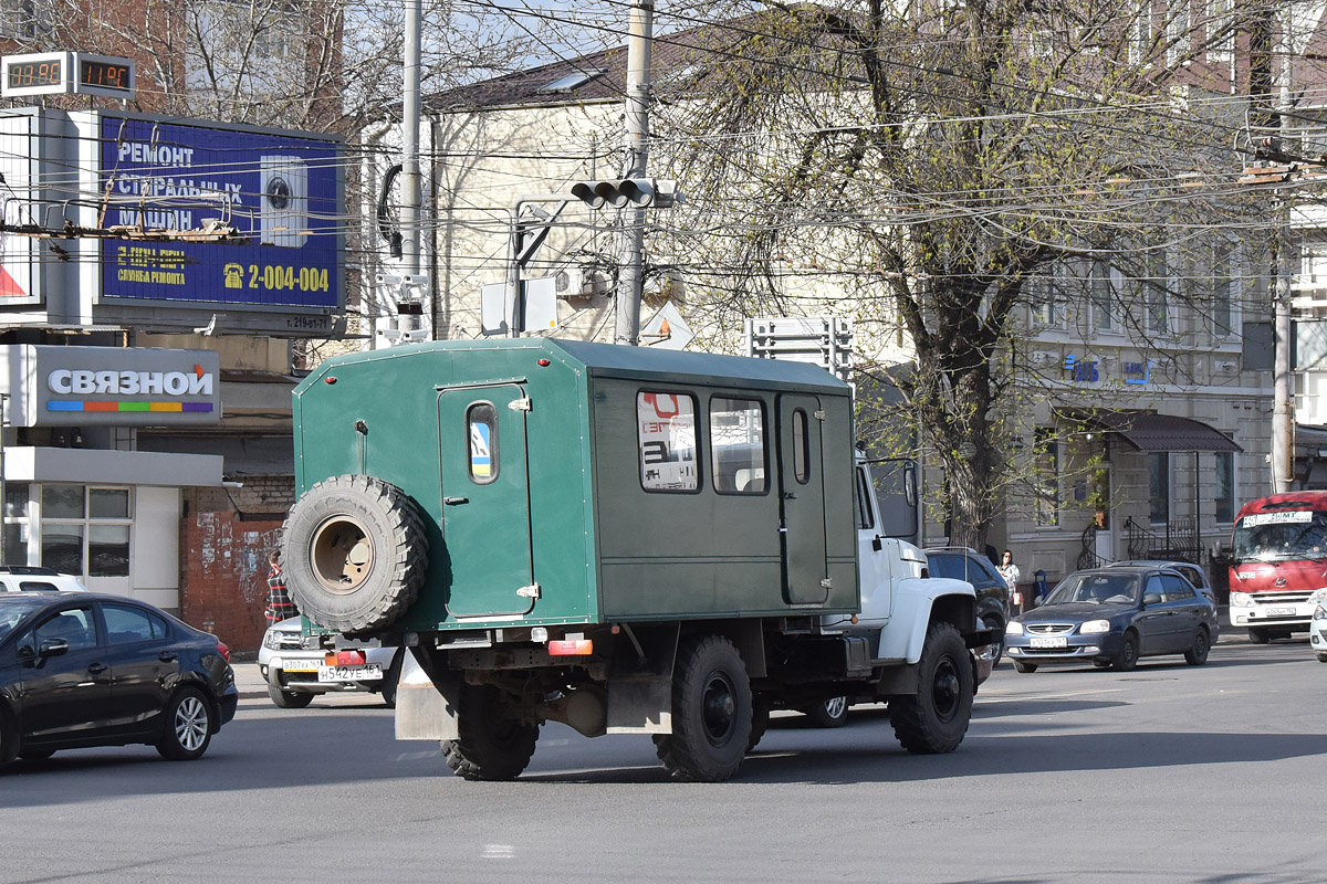 Ростовская область, № Н 542 УЕ 161 — ГАЗ-33081 «Садко»