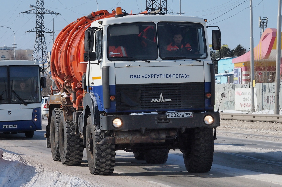 Ханты-Мансийский автоном.округ, № К 002 АВ 186 — МАЗ-631705