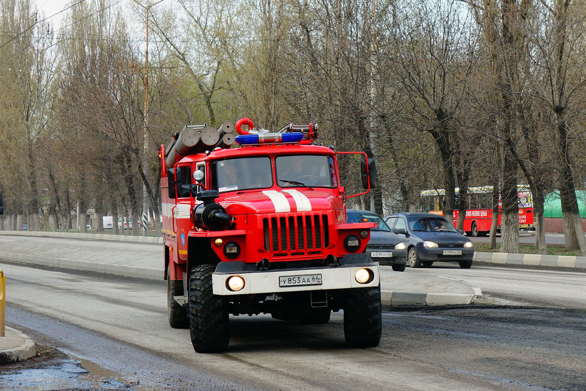 Саратовская область, № У 853 АА 64 — Урал-43206-41