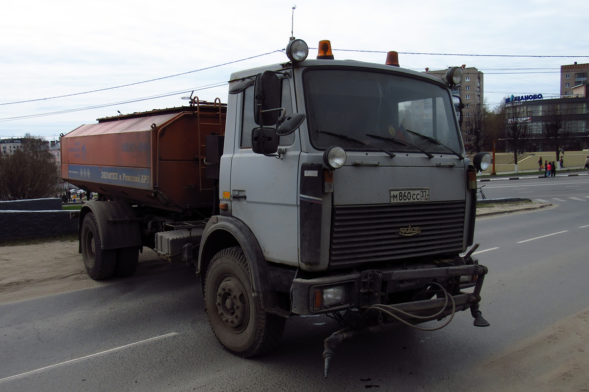 Ивановская область, № М 860 СС 37 — МАЗ-533702