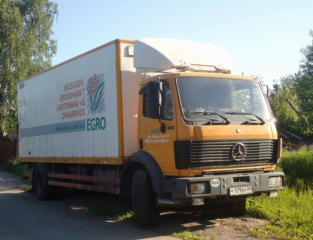 Псковская область, № Р 179 ЕР 60 — Mercedes-Benz SK (общ. мод.)