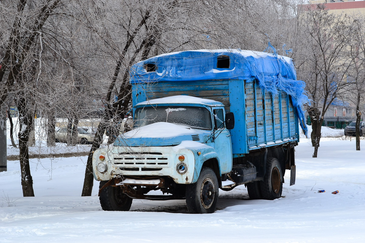 Волгоградская область, № Е 104 ТТ 34 — ЗИЛ-431410