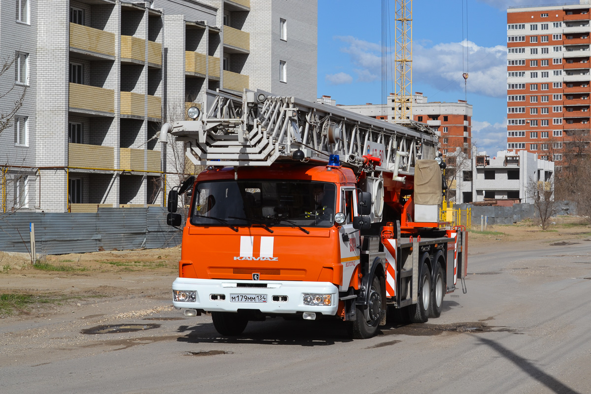 Волгоградская область, № М 179 ММ 134 — КамАЗ-65115-A4