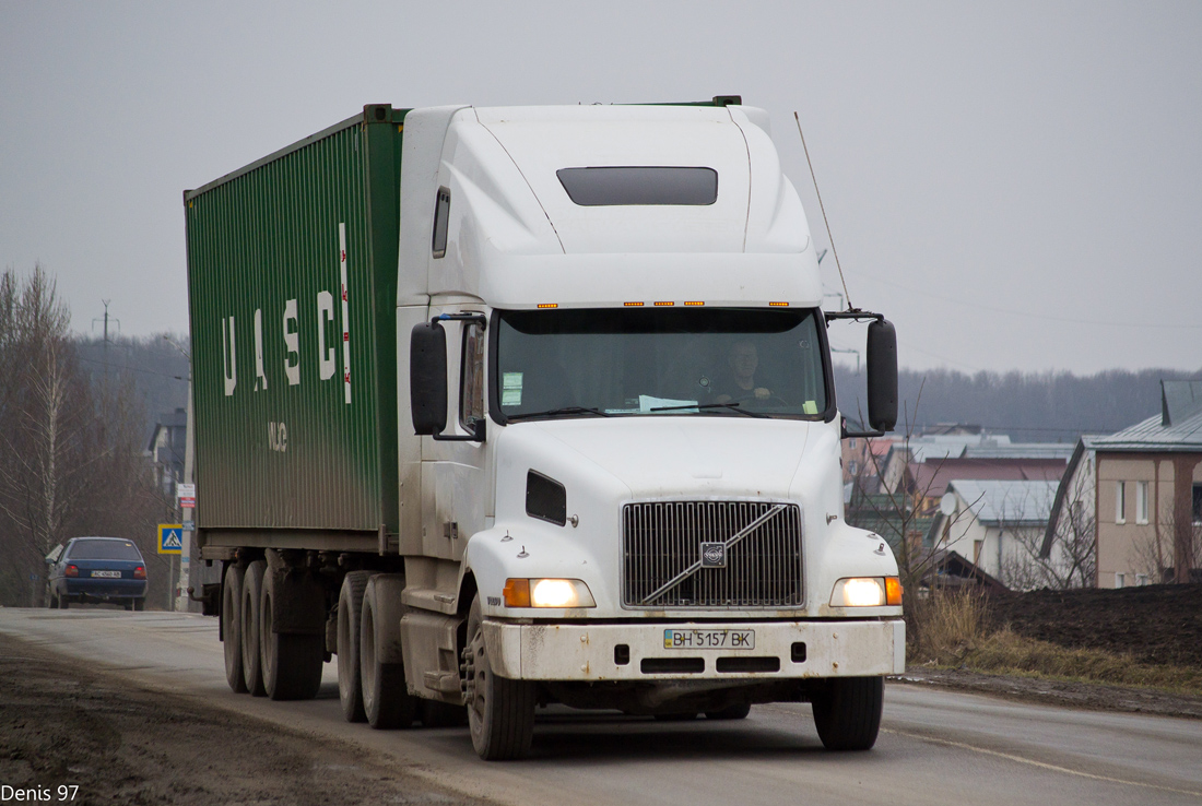 Одесская область, № ВН 5157 ВК — Volvo VNL660