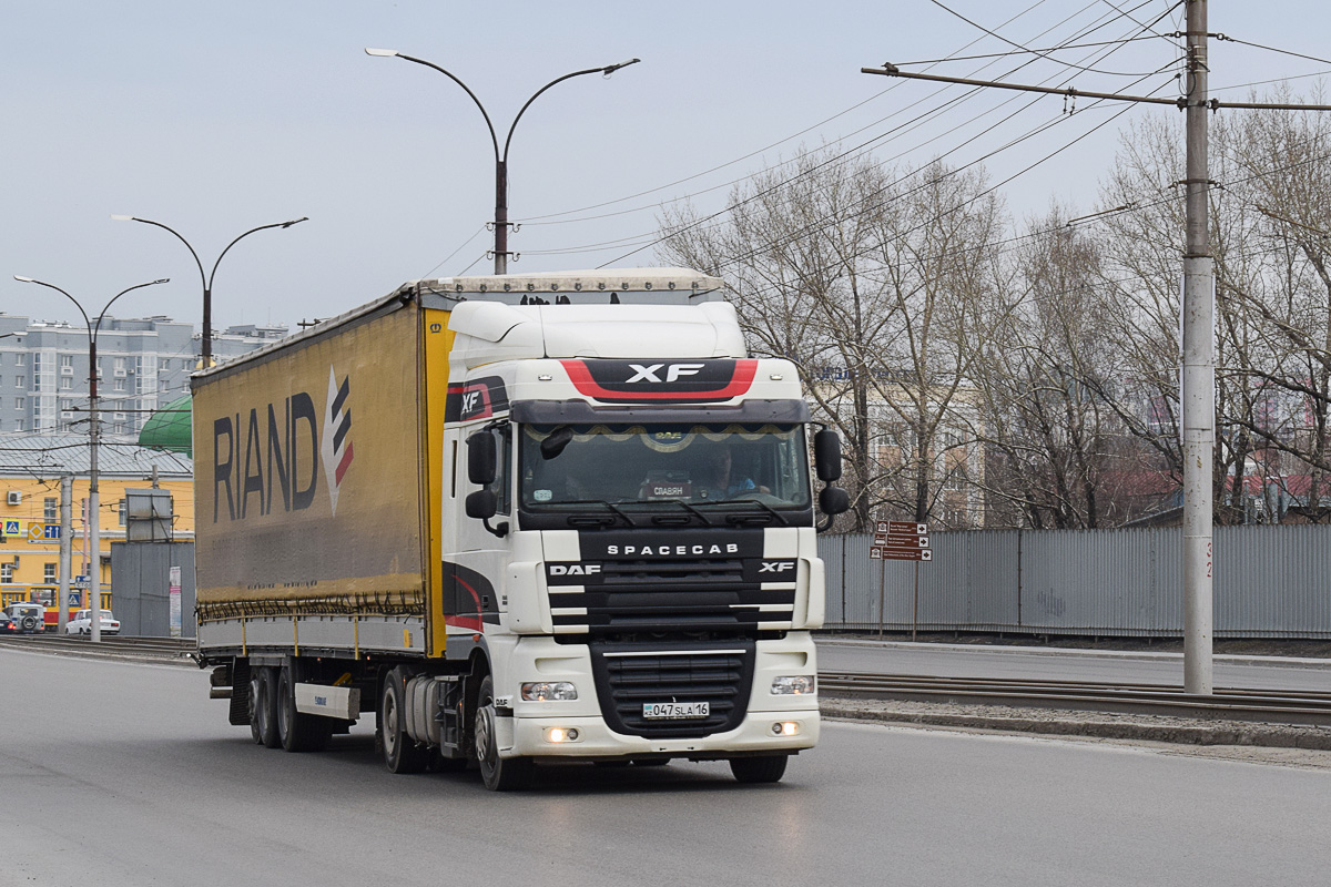 Восточно-Казахстанская область, № 047 SLA 16 — DAF XF105 FT