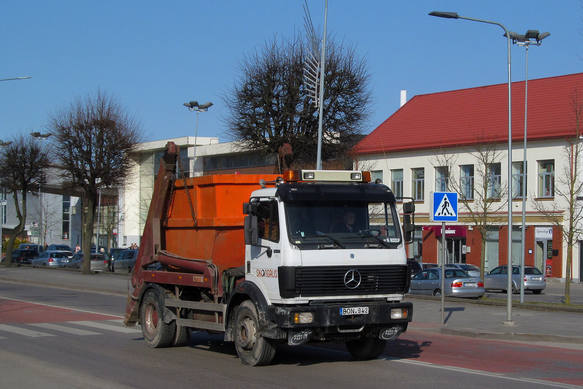 Литва, № BON 942 — Mercedes-Benz SK 1827