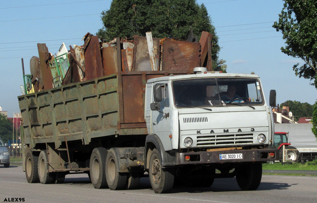 Днепропетровская область, № АЕ 3020 ІС — КамАЗ-5410