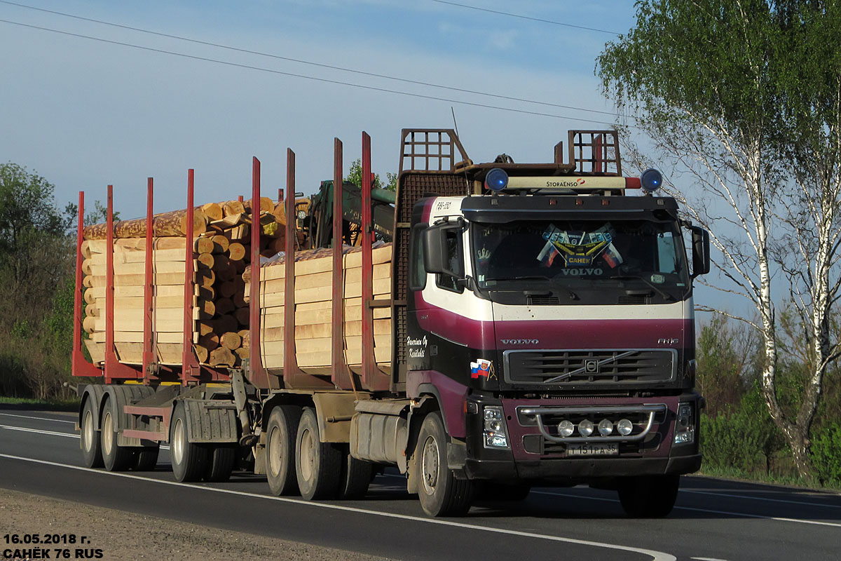 Вологодская область, № Т 151 РА 35 — Volvo ('2002) FH16.550