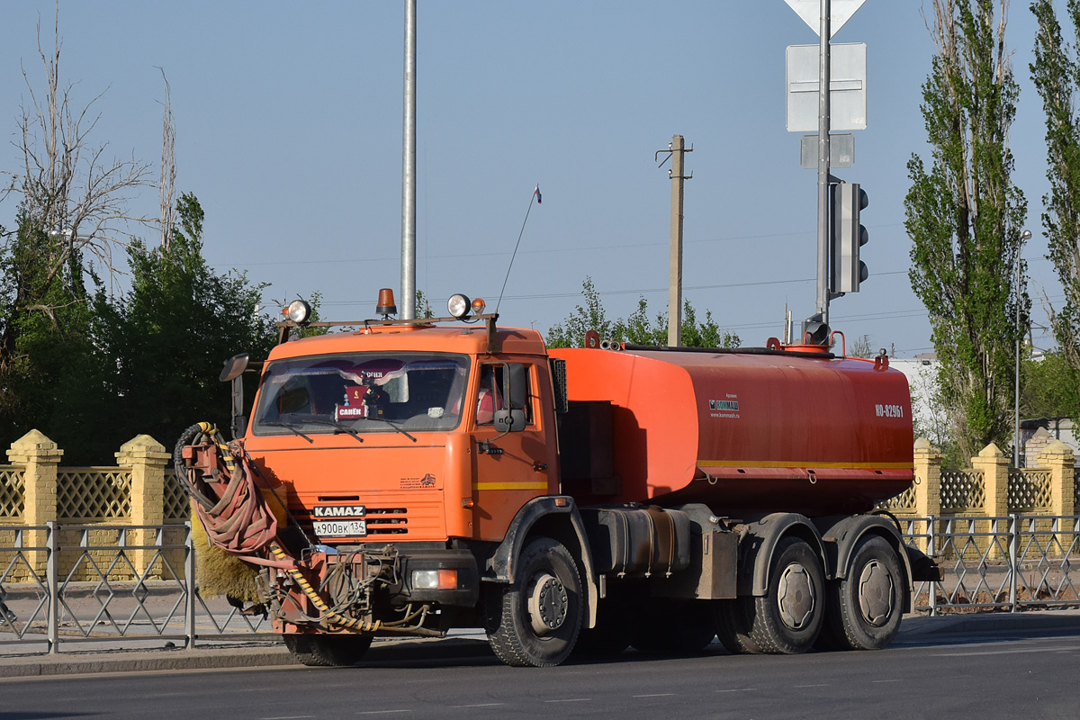 Волгоградская область, № А 900 ВК 134 — КамАЗ-65115-62