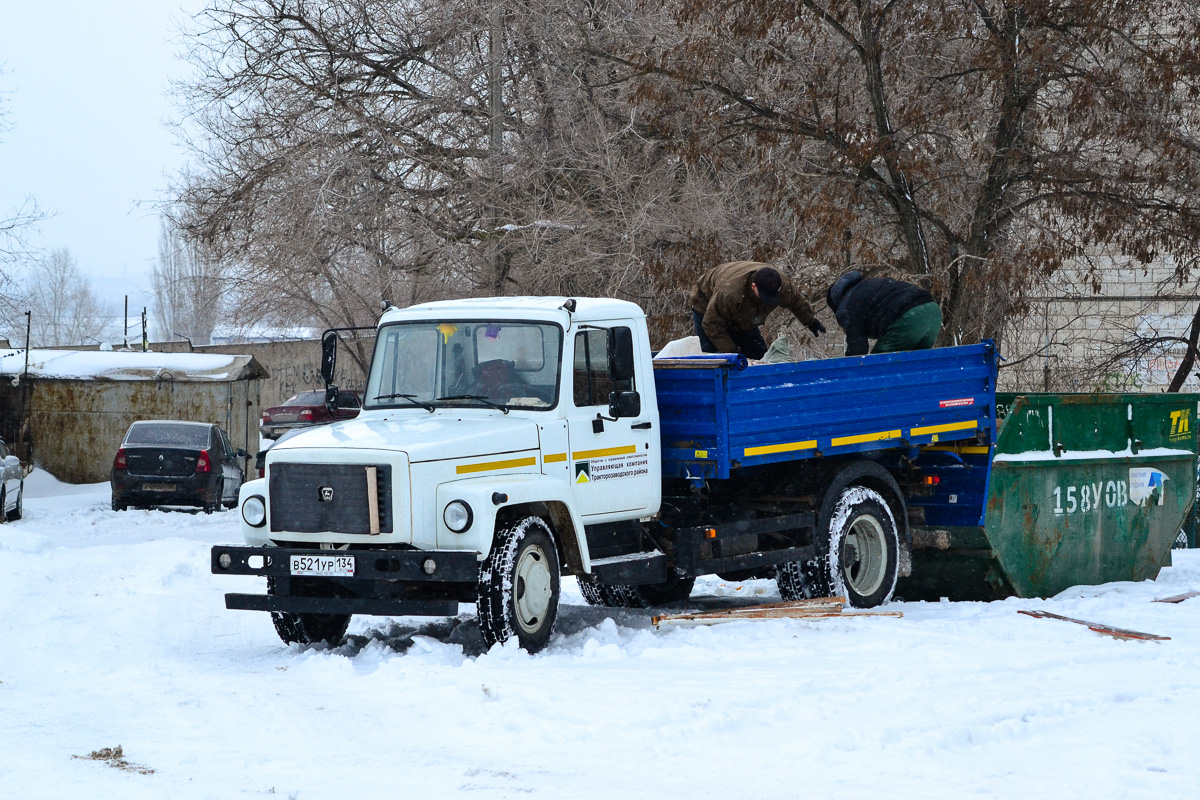 Волгоградская область, № В 521 УР 134 — ГАЗ-3309