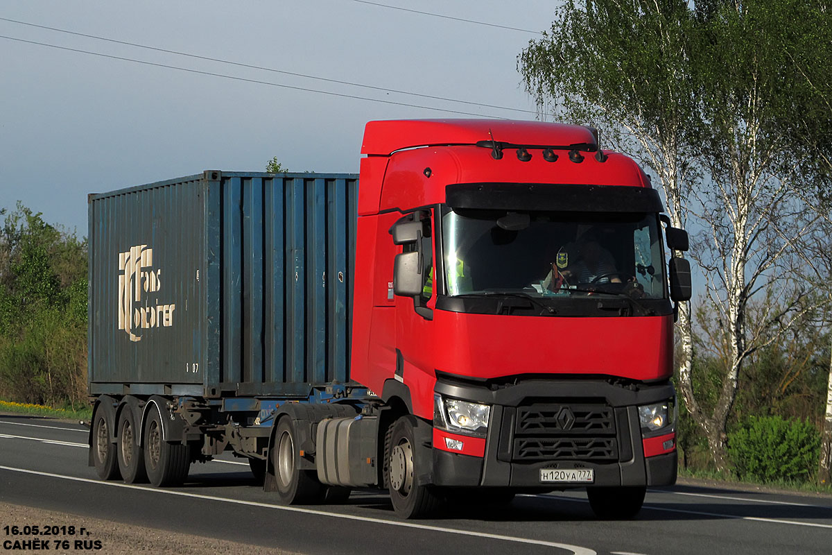 Москва, № Н 120 УА 777 — Renault T-Series ('2013)