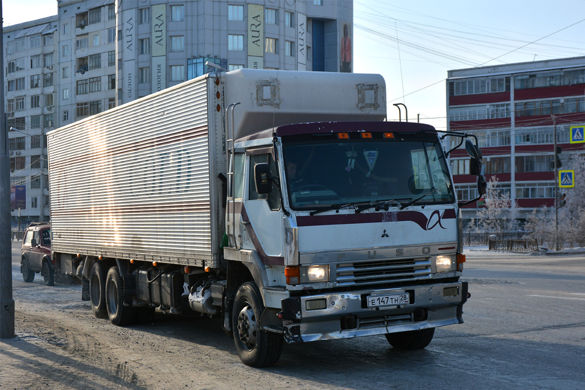 Амурская область, № Е 147 ТН 28 — Mitsubishi Fuso The Great